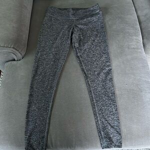 VS Pink yoga sz medium